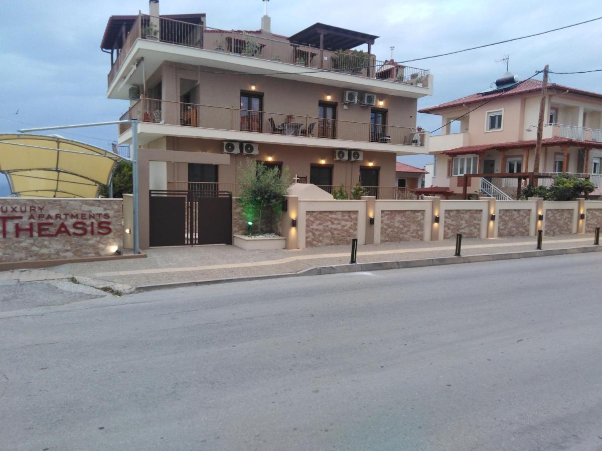 Theasis1 Villa Néosz Marmarász Kültér fotó