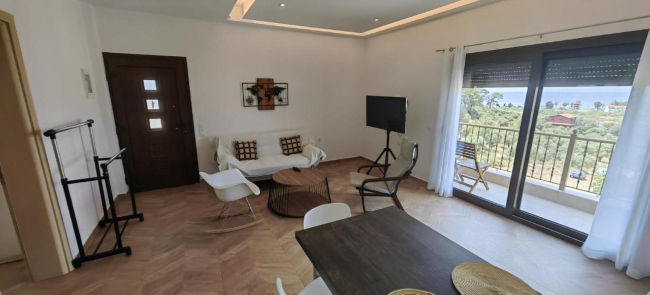 Theasis1 Villa Néosz Marmarász Kültér fotó