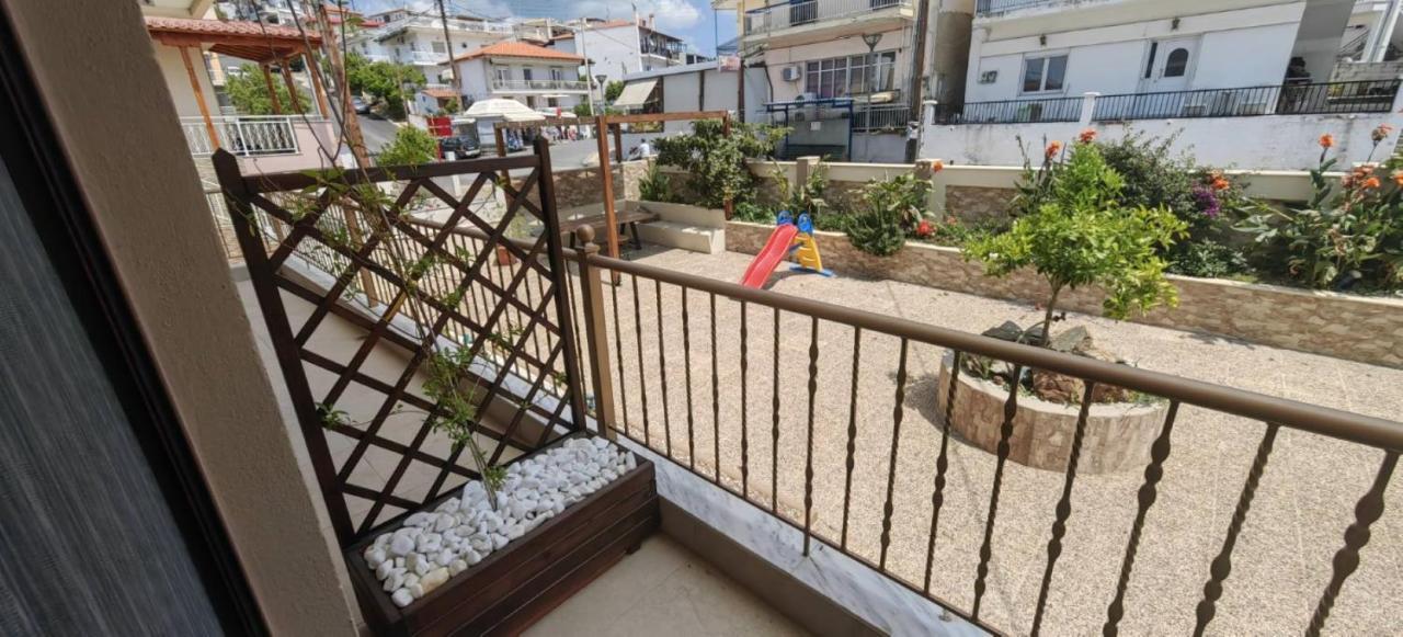 Theasis1 Villa Néosz Marmarász Kültér fotó